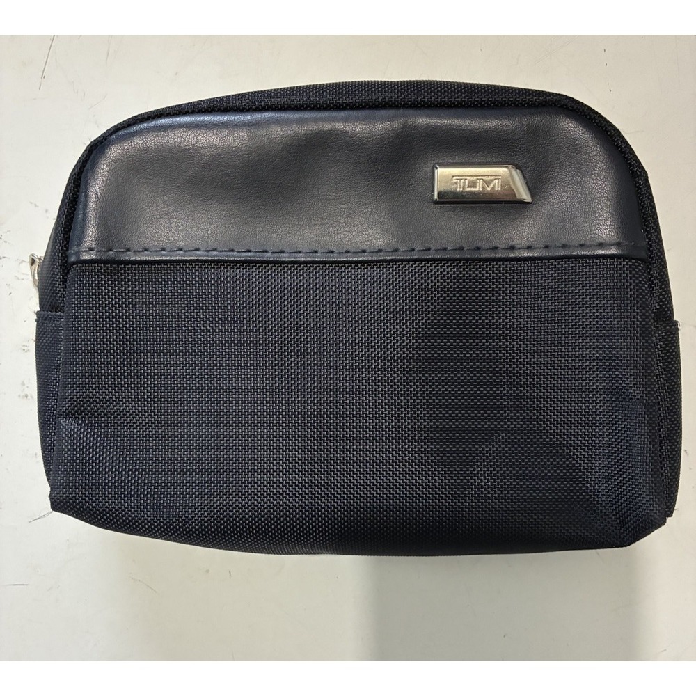 Tumi For Delta Airlines Toiletry Makeup Travel Small Zip Bag Pouch Black